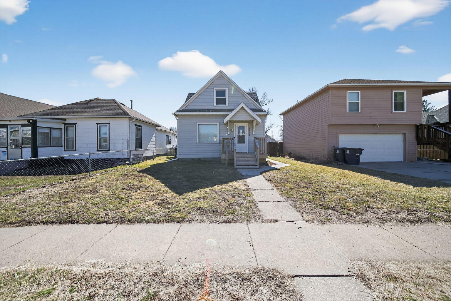 Property thumbnail image